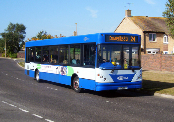 Route 24, Metrobus 376, Y376HMY, Crawley