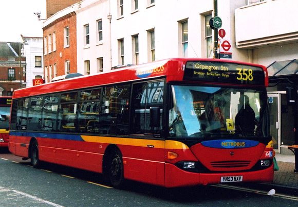 Route 358, Metrobus 526, YN53RXV, Bromley