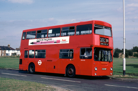 Route 200, London Transport, DMS1959, KUC959P