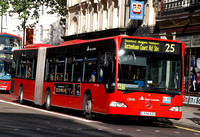 Route 25, East London ELBG 23046, LX04KZU, New Oxford Street