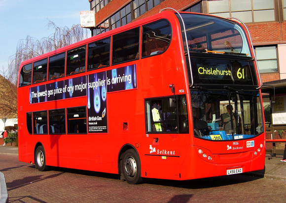 Route 61, Selkent ELBG 19136, LX56EAO, Bromley