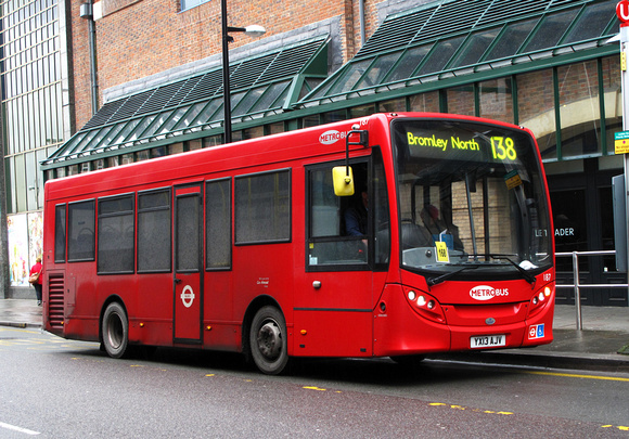 Route 138, Metrobus 187, YX13AJV, Bromley