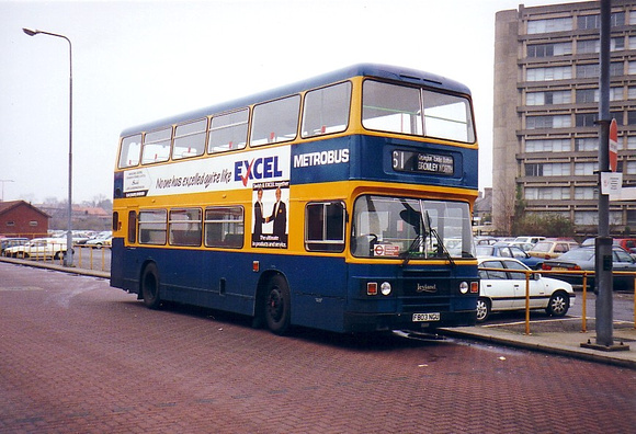 Route 61, Metrobus 803, F803NGU, Bromley