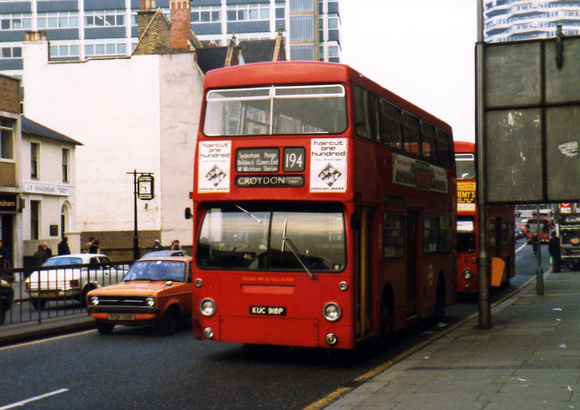 Route 194, London Transport, DMS1918, KUC918P, Croydon