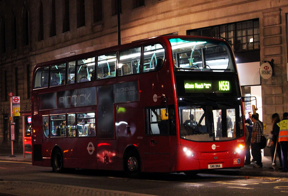 Route N551, Tower Transit, DN33616, SN11BNA, Charing Cross