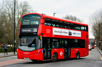 Route 306, London United RATP, VH45317, LF19FWH, Hammersmith