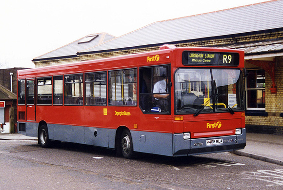 Route R9, Orpington Buses, D38, P408MLA, Orpington