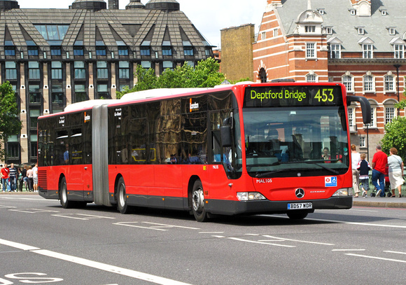 Route 453, London General, MAL105, BD57WDR, Westminster