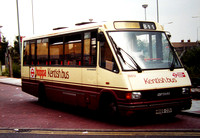 Route B11, Kentish Bus 889, H889CCU, Bexleyheath