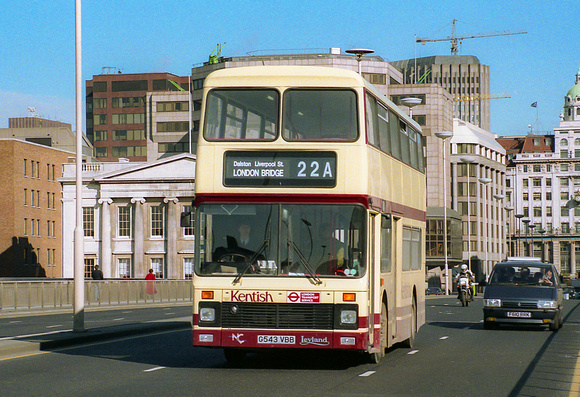 Route 22A, Kentish Bus, G543VBB, London Bridge