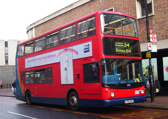 Route 54, Selkent ELBG 17571, LV52HFC, Woolwich