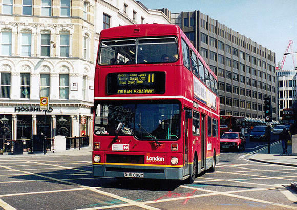 Route 11, London General, M868, OJD868Y, Ludgate Circus