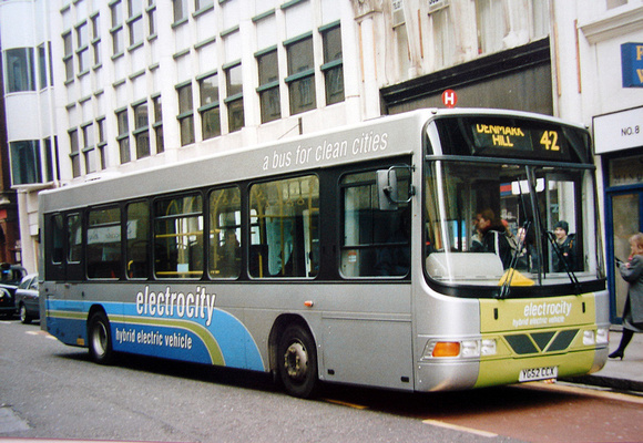 Route 42, East Thames Buses, YG52CCX, Aldgate