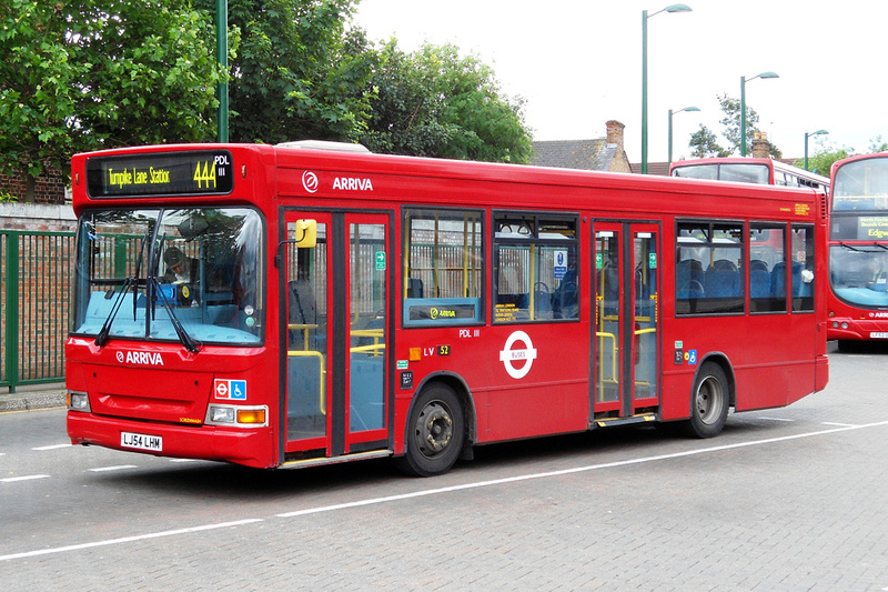 London Bus Routes | Route 444: Chingford Station - Turnpike Lane