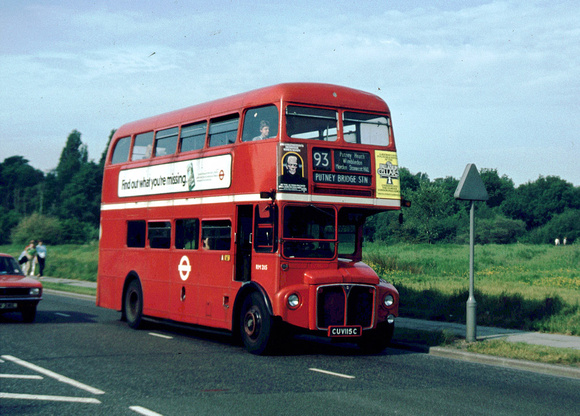 Route 93, London Transport, RM2115, CUV115C, Putney Heath