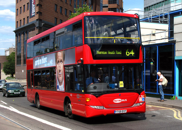Route 64, Metrobus 962, YT59DYF, Croydon