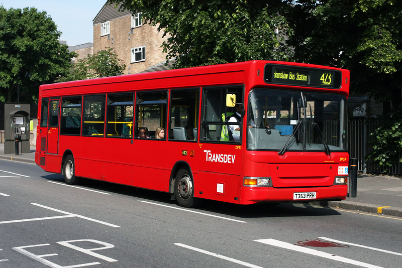 London Bus Routes | Route 423: Heathrow Teminal 5 - Hounslow, Bus ...