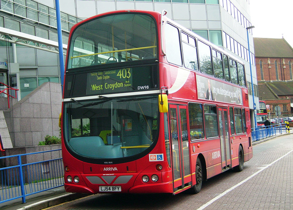 Route 403, Arriva London, DW98, LJ54BFY, Croydon