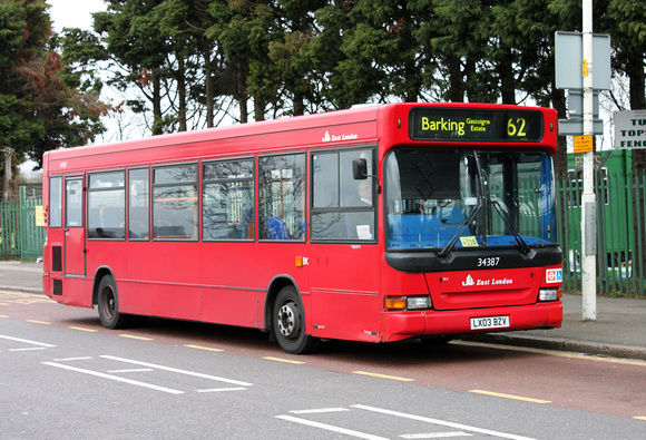 Route 62, East London ELBG 34347, LX03BZV, Marks Gate