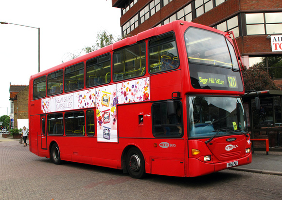 Route 320, Metrobus 916, YN55PZX, Bromley