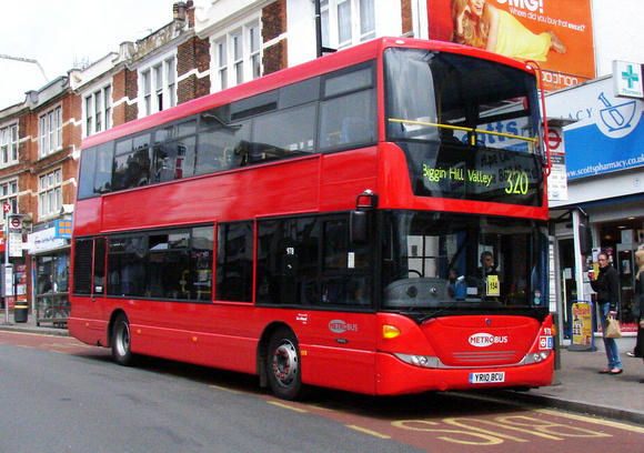 Route 320, Metrobus 978, YR10BCU, Bromley