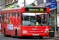 Route 246, Metrobus 216, SN03WMP, Bromley
