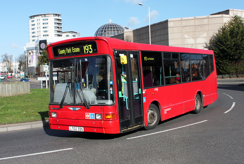 London Bus Routes Route 193 County Park Estate Romford Queens