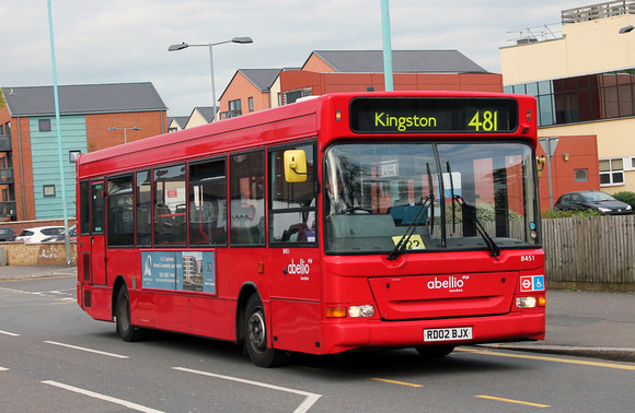 Route 481, Abellio London 8451, RD02BJX, West Middlesex Hospital