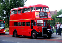 Route 32, London Transport, RTW75, KGK575, Worcester Park