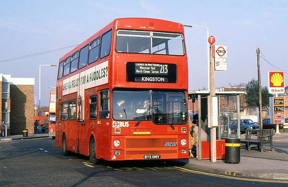 Route 213, London Transport, M196, BYX196V, Sutton