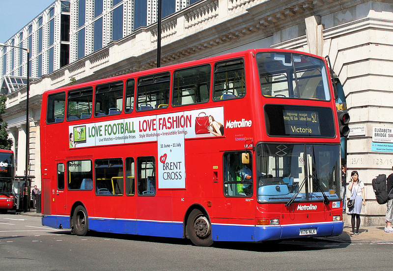 london-bus-routes-route-52-willesden-bus-garage-victoria-route