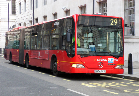 Route 29, Arriva London, MA66, BX04NCV, Trafalgar Square Stand