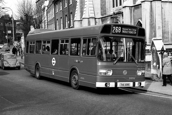 Route 268, London Transport, LS108, THX108S, Hampstead