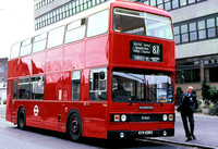 Route 87, London Transport, T438, KYV438X, Barking