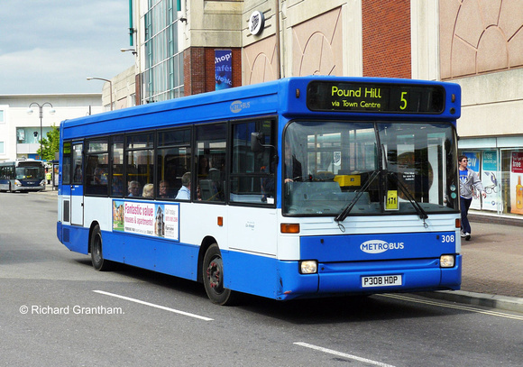 Route 5, Metrobus 308, P308HDP, Crawley
