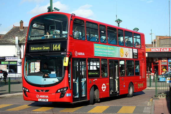 Route 144, Arriva London, HV90, LJ13FDO, Turnpike Lane