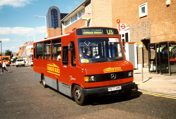 Route U3, Uxbridge Buses, MA77, F677XMS