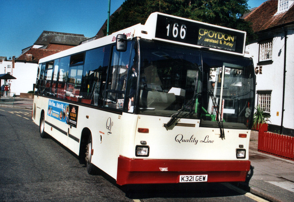 Route 166, Epsom Buses 321, K321GEW, Epsom