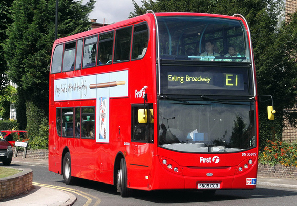 Route E1, First London, DN33609, SN09CGO, Ealing Broadway