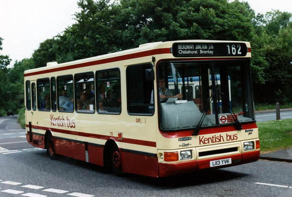 Route 162, Kentish Bus 113, L113YVK, Chislehurst