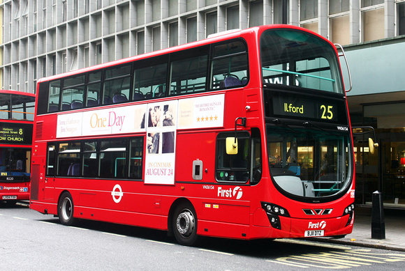 Route 25, First London, VN36134, BJ11DTZ, Oxford Circus