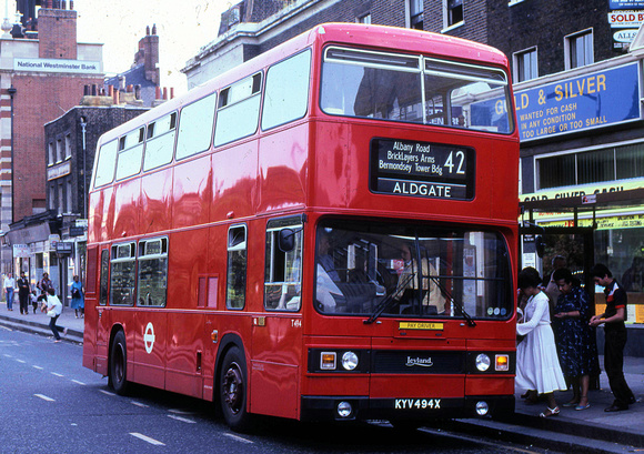 Route 42, London Transport, T494, KYV494X