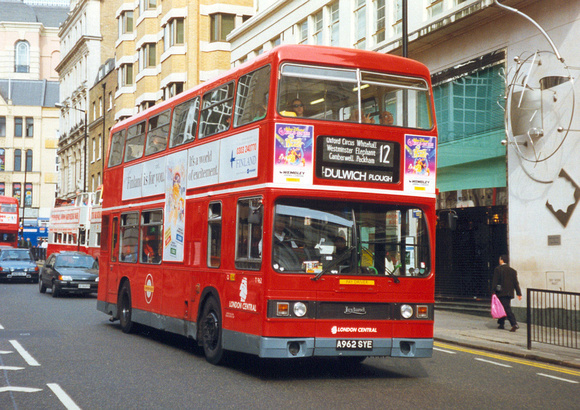 Route 12, London Central, T962, A962SYE