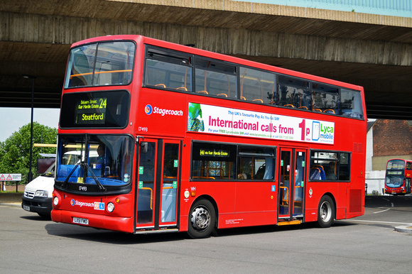 Route 241, Stagecoach London 17493, LX51FMO, Canning Town