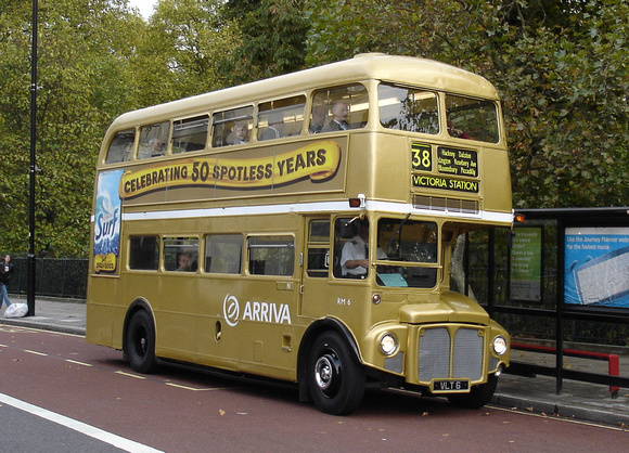 Route 38, Arriva London, RM6, VLT6, Piccadilly