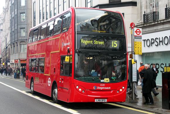 Route 15, Stagecoach London 12128, LX61DFD, The Strand