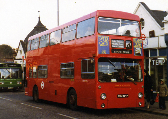 Route 157, London Transport, DMS9154, KUC954P, Croydon