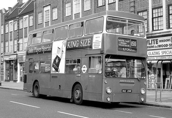Route 150, London Transport, DMS2028, OUC28R, Ilford