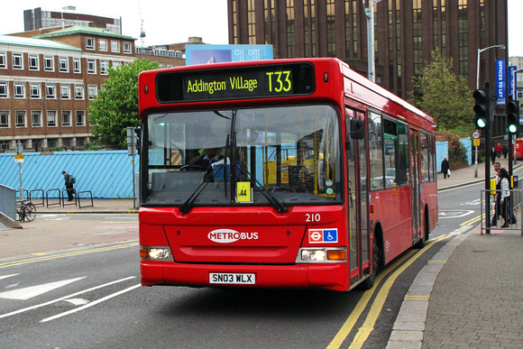 Route T33, Metrobus 210, SN03WLX, East Croydon Station
