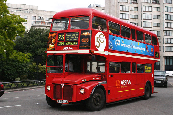 Route 73, Arriva London, RML2569, JJD569D, Marble Arch